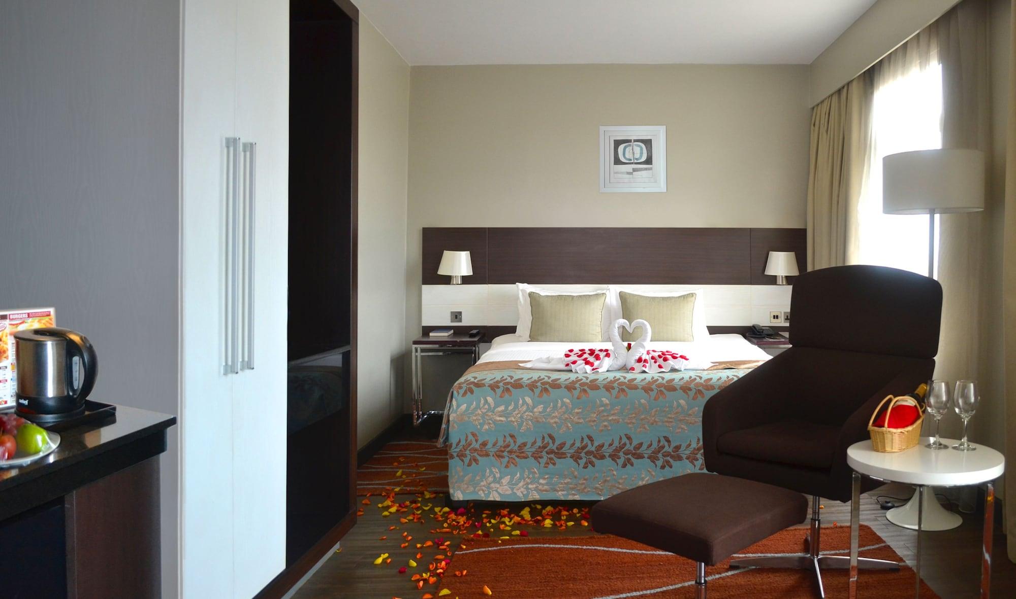 Eka Hotel Nairobi Bagian luar foto